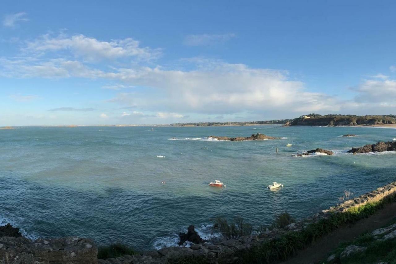 Petit Havre De Paix Face A La Mer Lancieux Esterno foto